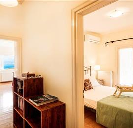 3 bedroom villa with pool & sea & mountain views, Episkepsi, sleeps 7